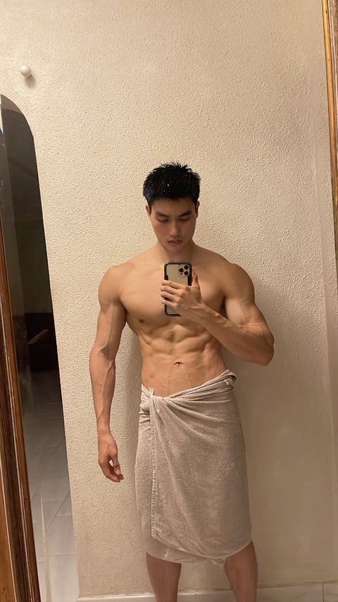 livesex.fan aidenjin profile on OnlyFans in malaysia category