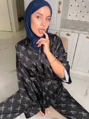 livesex.fan aisultanax profile on OnlyFans in hijab category