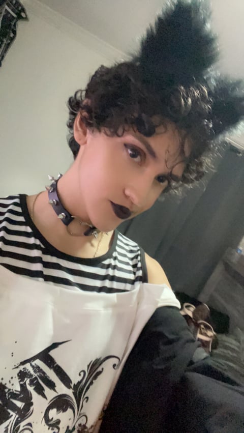 livesex.fan astro_kid profile on OnlyFans in femboy category