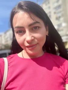 livesex.fan cherry001 profile on OnlyFans in ukraine category