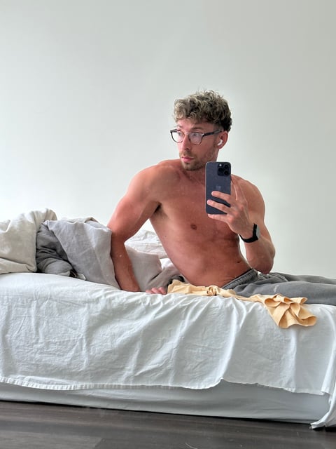 livesex.fan curtisryan8 profile on OnlyFans in twitch-streamers category