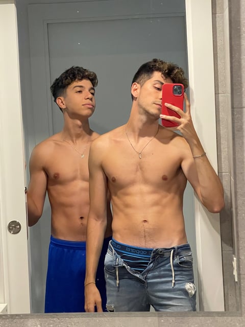 livesex.fan davexmau profile on OnlyFans in gay category