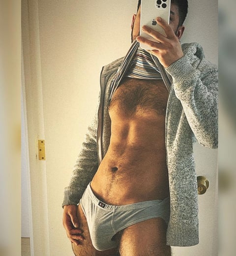 livesex.fan mr.hugeload profile on OnlyFans in chile category