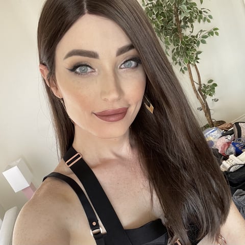 livesex.fan nataliemars profile on OnlyFans in trans category