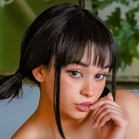 livesex.fan urbabydollxo profile on OnlyFans in asians category