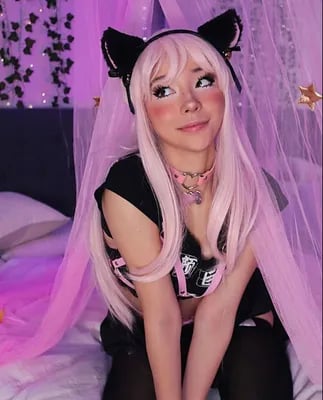 livesex.fan waifumiia profile on OnlyFans in ahegao category