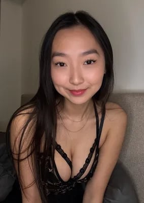 livesex.fan yourbabykimmy profile on OnlyFans in japan category