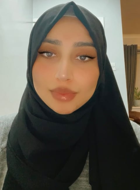 livesex.fan zarahadi profile on OnlyFans in hijab category