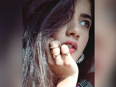 stripchat AJK098